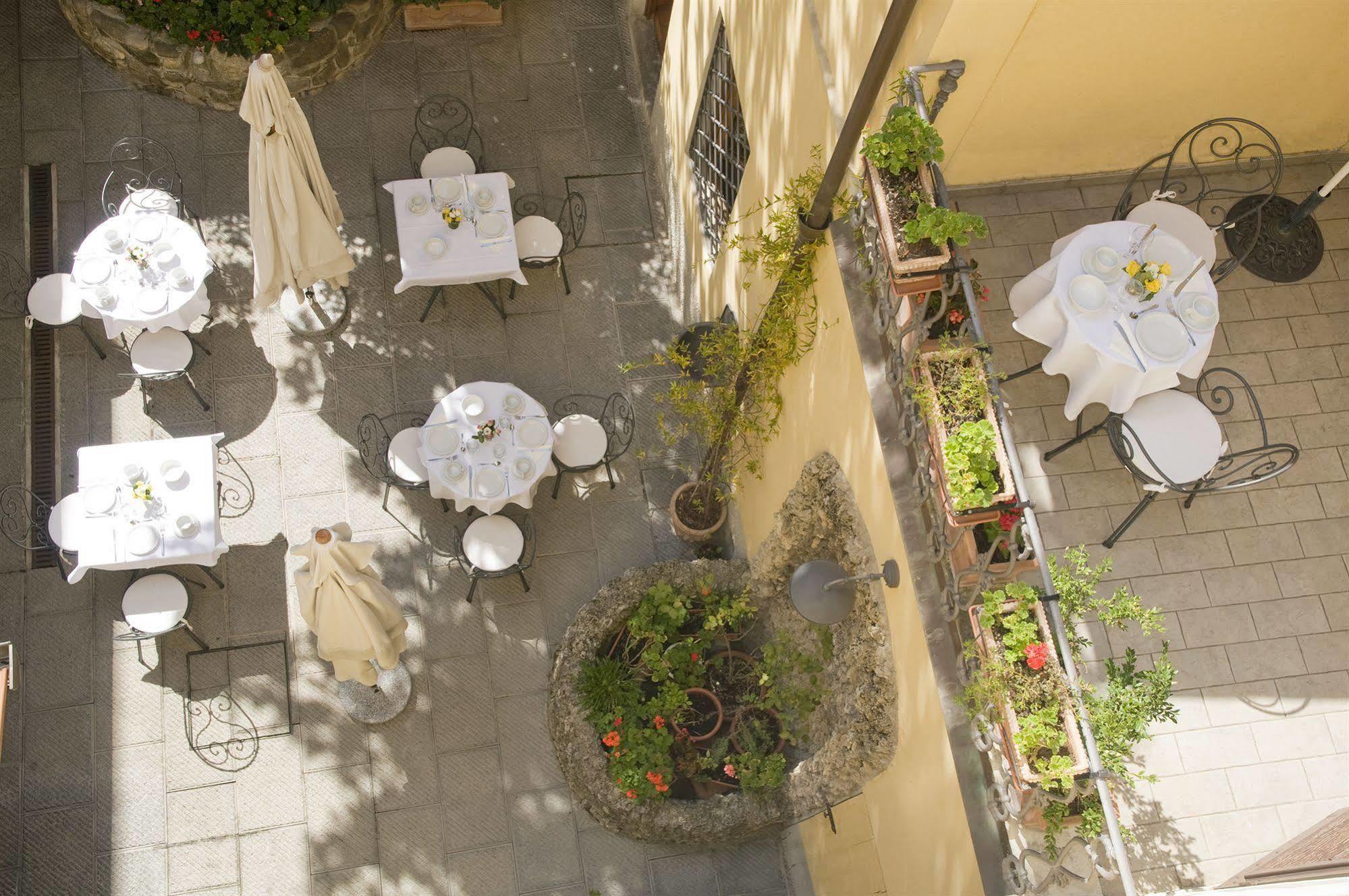 Residenza Il Villino B&B Florença Exterior foto