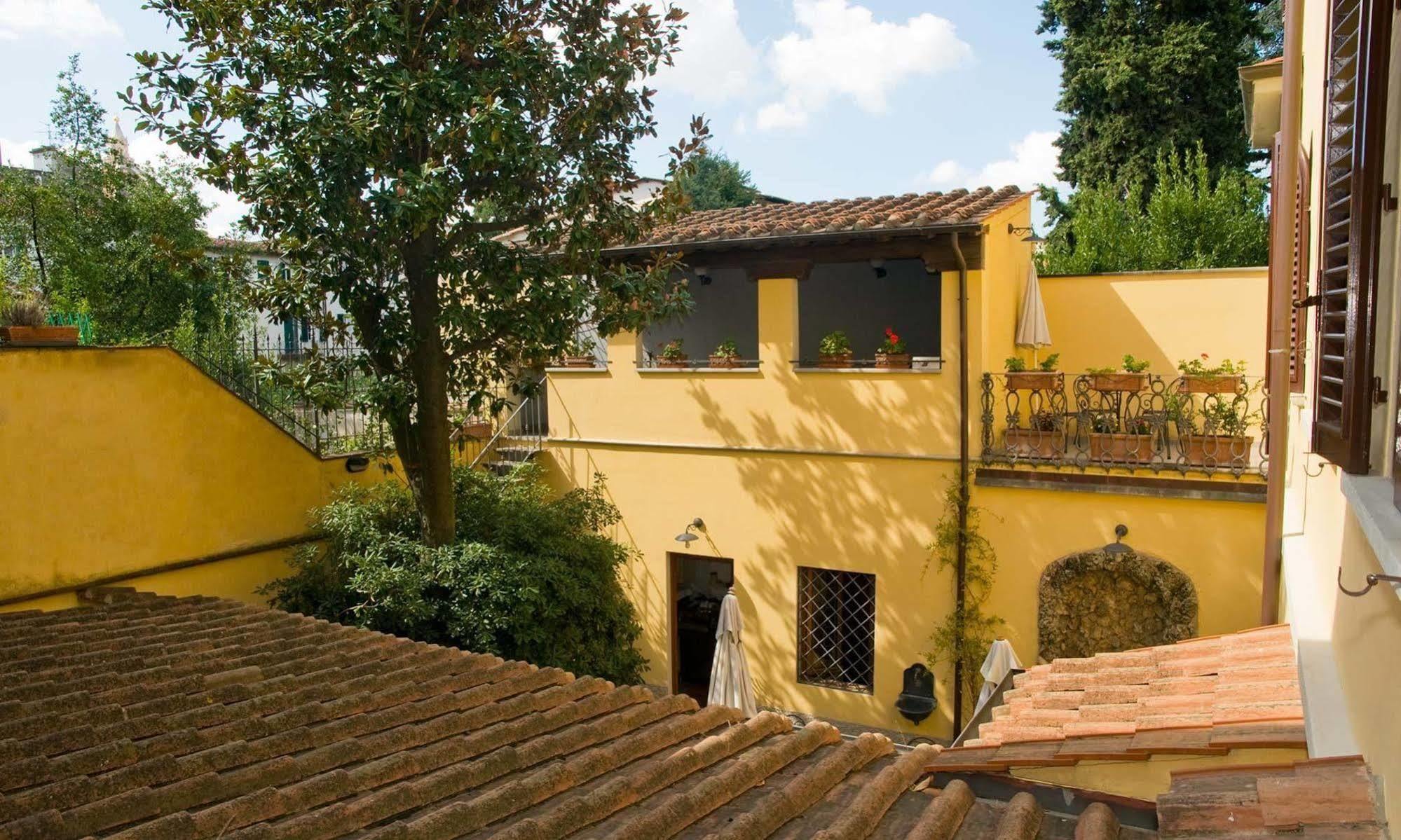 Residenza Il Villino B&B Florença Exterior foto